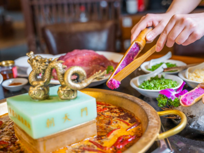 讓一家火鍋店自帶流量的三大法寶！