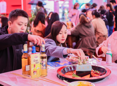 火鍋店出現(xiàn)差評(píng)，該怎樣應(yīng)對(duì)和解決？