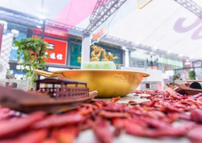 火鍋店沒錢做廣告？不妨試試免費(fèi)“廣告位”！
