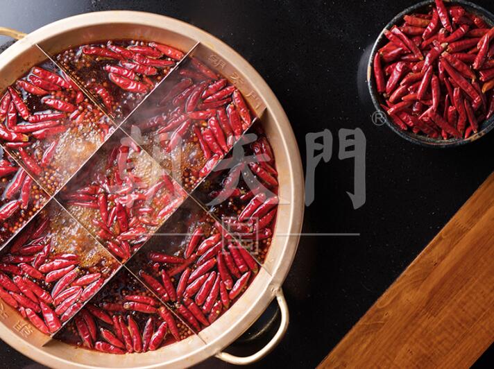 選擇一次性火鍋底料的優(yōu)勢(shì)在哪里？