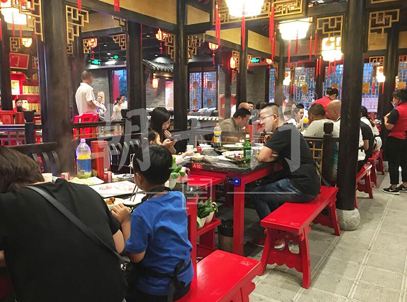 火鍋加盟店怎么經(jīng)營(yíng)才火？這幾個(gè)技巧可以參考
