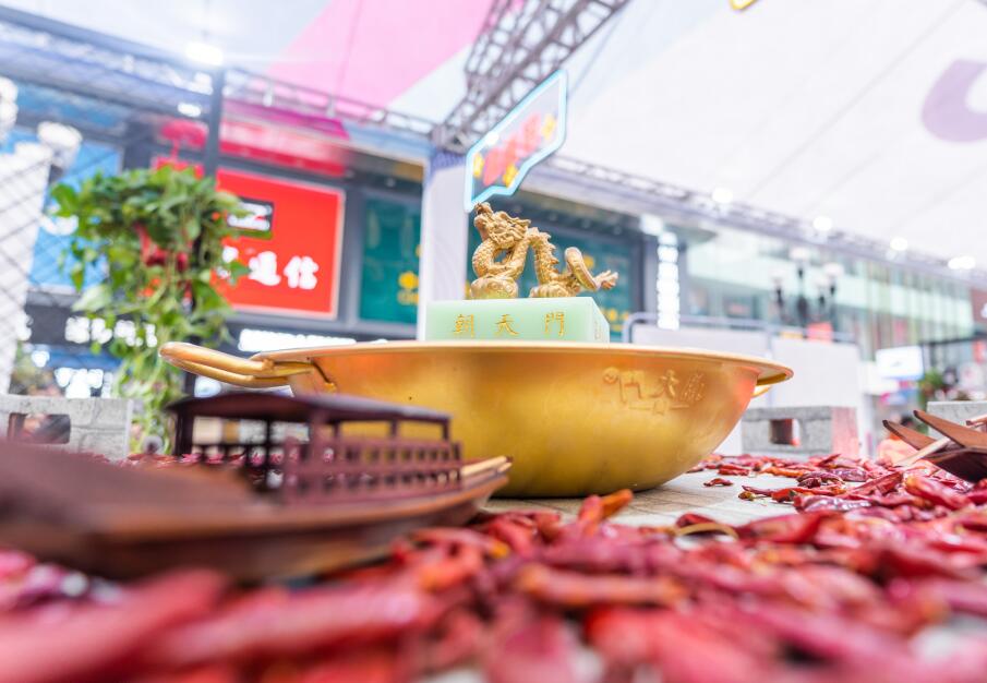 棗莊開火鍋加盟店怎樣經(jīng)營(yíng)才能盈利？
