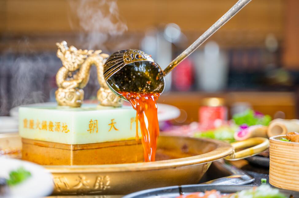 江門開火鍋加盟店，如何找準(zhǔn)正宗品牌？