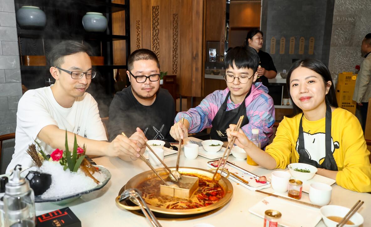 石家莊開火鍋加盟店，如何引起市場反響？