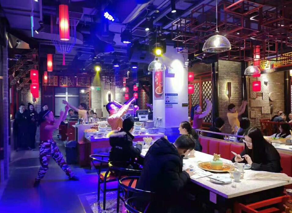 沈陽開火鍋加盟店，如何提升品牌消費熱度？