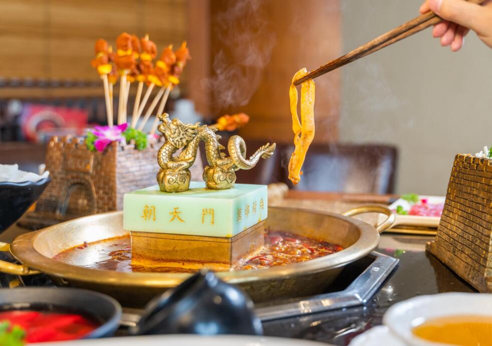 霸屏美食榜的朝天門火鍋，為何非吃不可？
