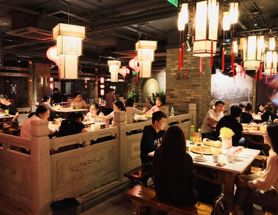 餐飲店想要人氣旺，這三個(gè)條件缺一不可！