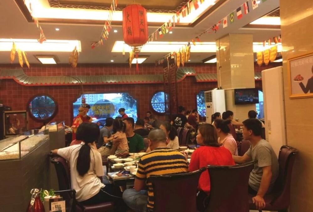 這里是網(wǎng)紅重慶，一座遍地都是火鍋的城市！