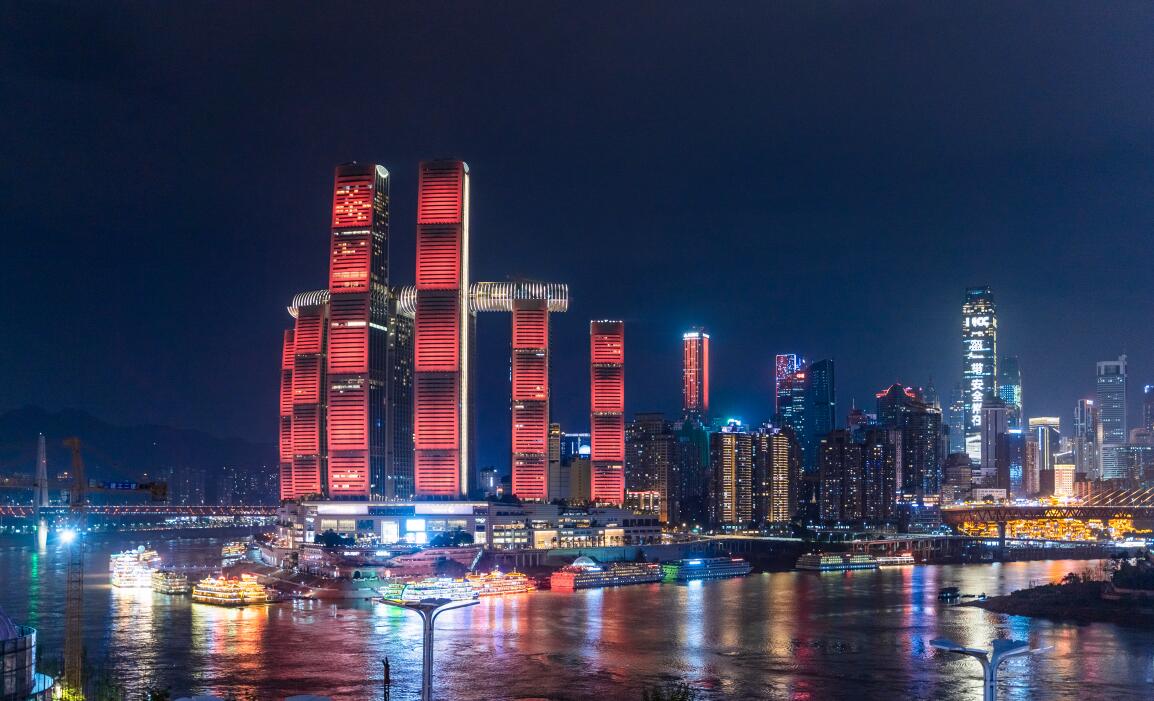 被朋友圈贊爆的朝天門(mén)旅游攻略！風(fēng)景奇幻重慶火鍋超贊！
