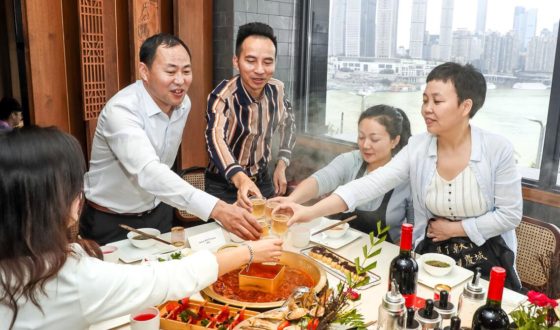 夏天不吃火鍋？做好四點，讓你全場爆滿！