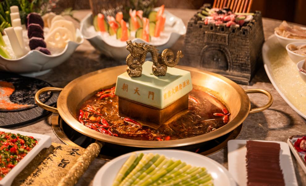 又到了吃春筍的季節(jié)，火鍋竹筍，美味養(yǎng)生！